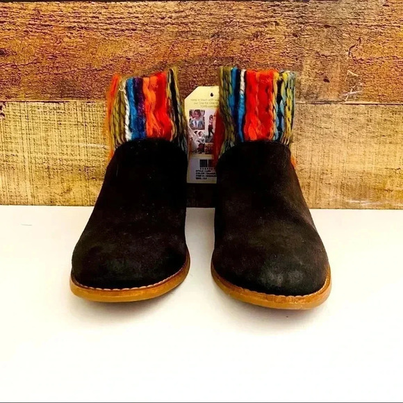 NWT Toms Multi Textile Leila Chocolate Brown Suede Ankle Booties - Picture 5 of 9